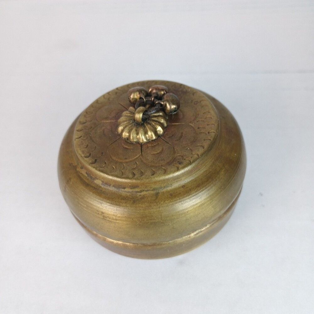 Vintage Brass Handcrafted Round Engraved Trinket Jewelry Box Katordan 2.5 x 1.9"